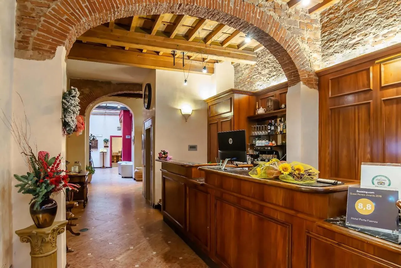 Hotel Porta Faenza Florença