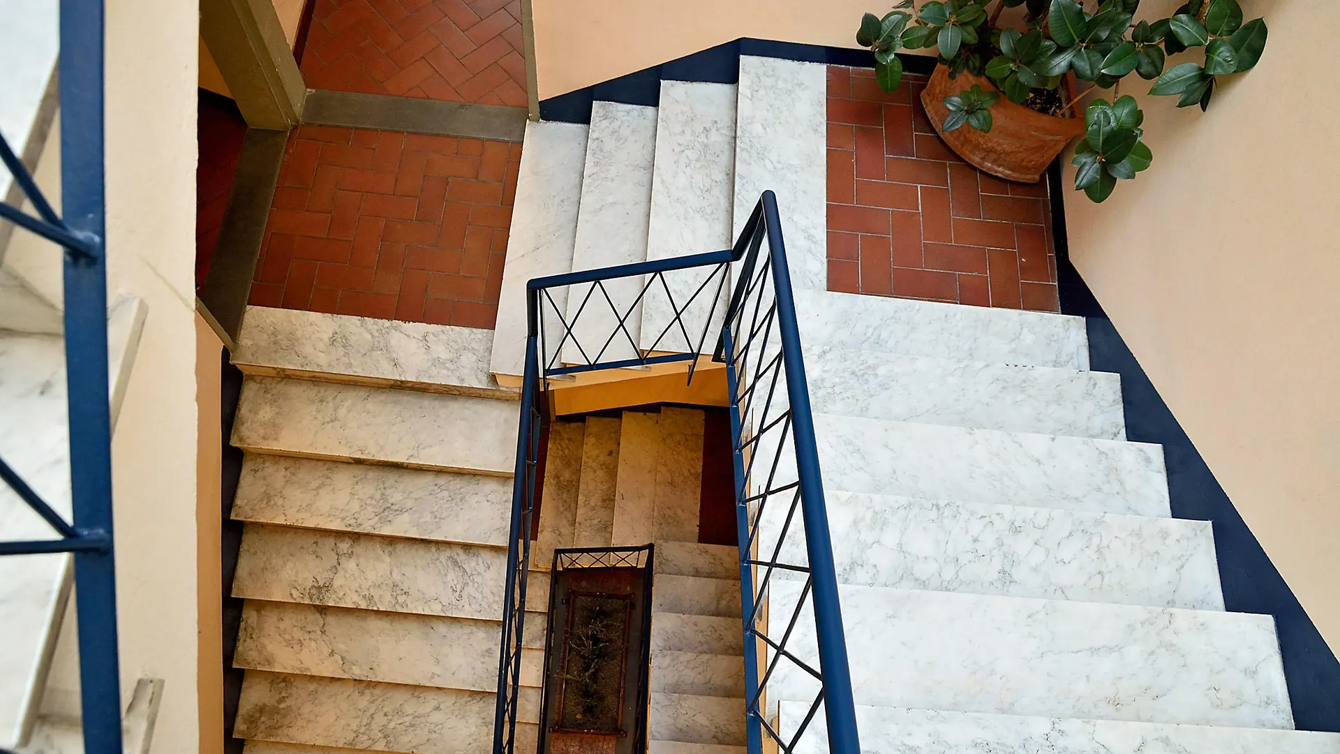 Hotel Porta Faenza Firenze Olaszország