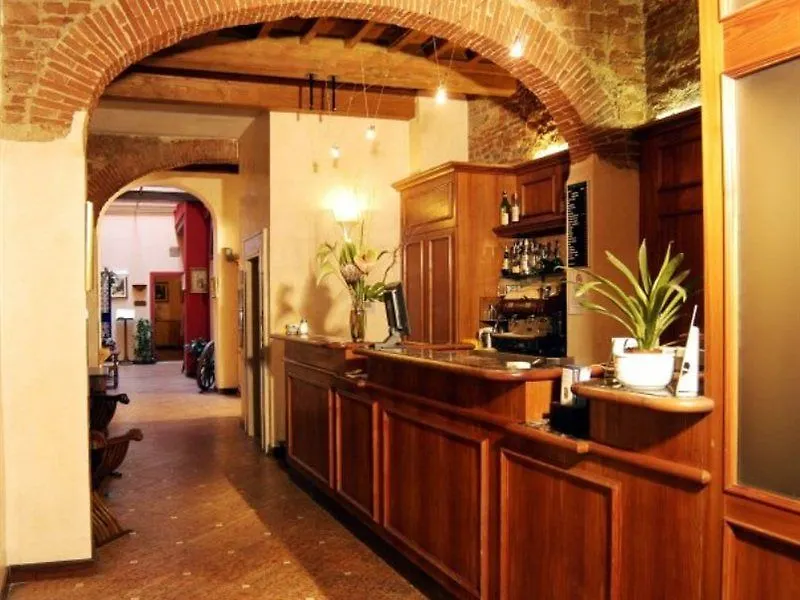 Hotel Porta Faenza Florence 3*,